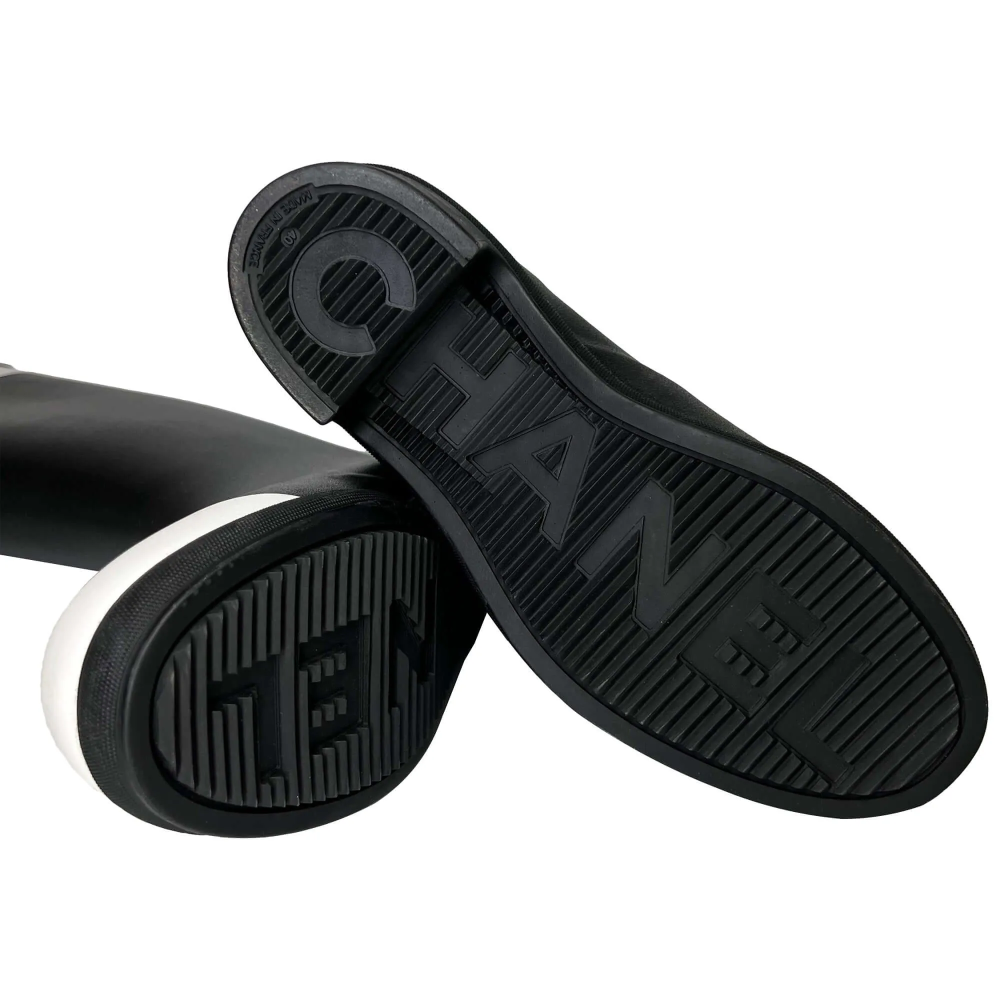 Chanel logo white cap black Designer rain boots