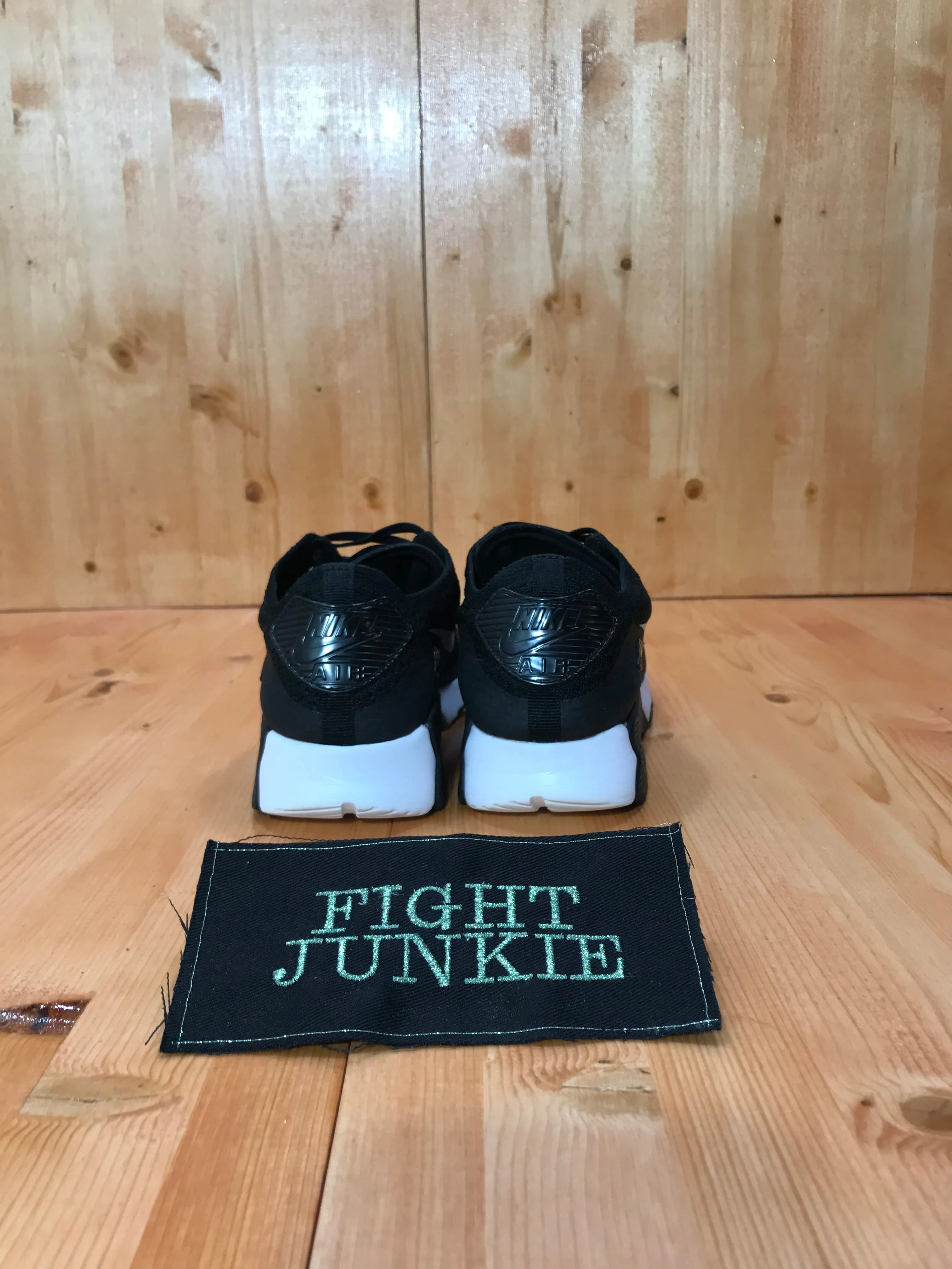 NIKE AIR MAX 90 ULTRA 2.0 FLYKNIT Women Size 7.5 Shoes Sneakers