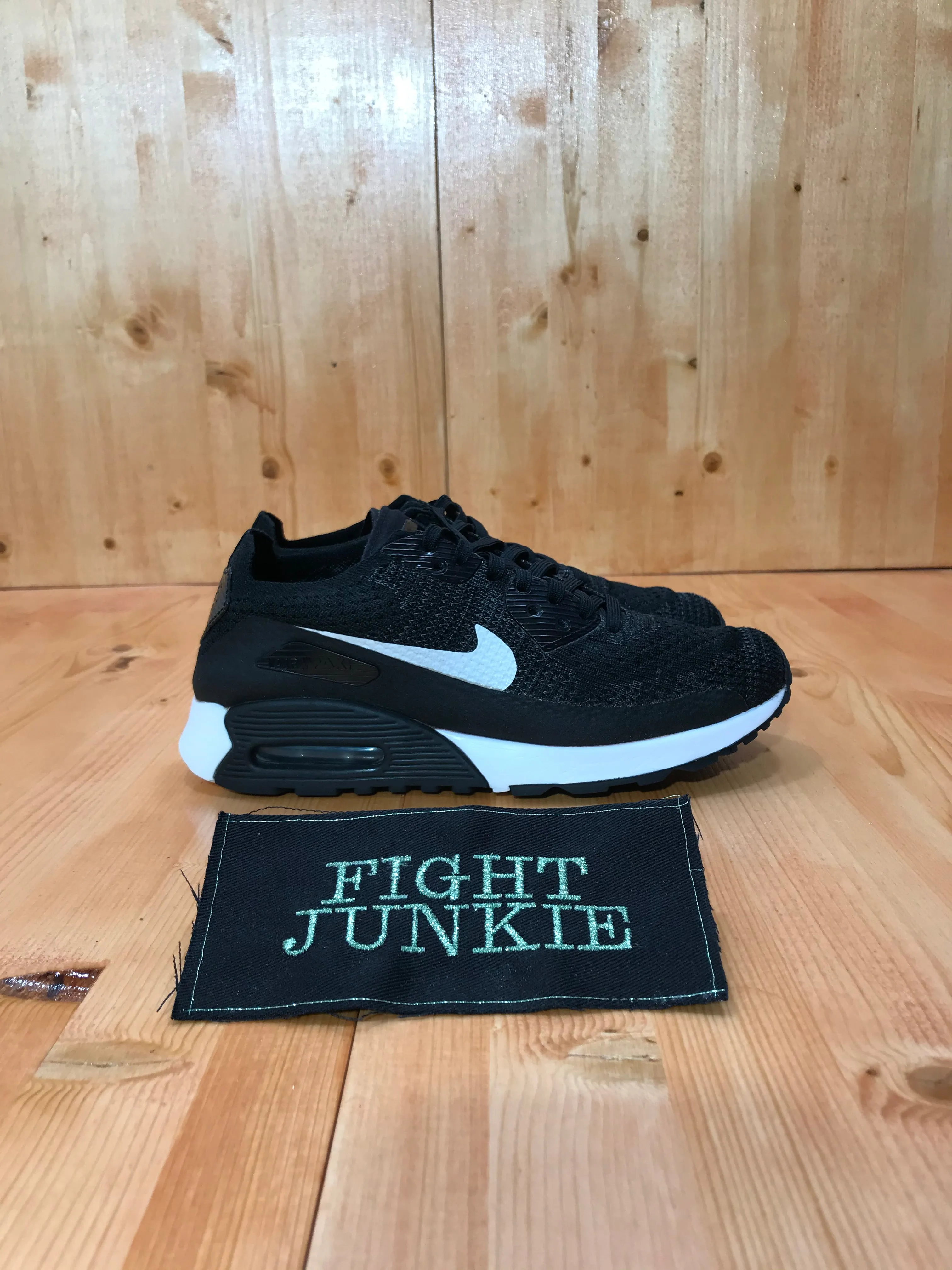 NIKE AIR MAX 90 ULTRA 2.0 FLYKNIT Women Size 7.5 Shoes Sneakers