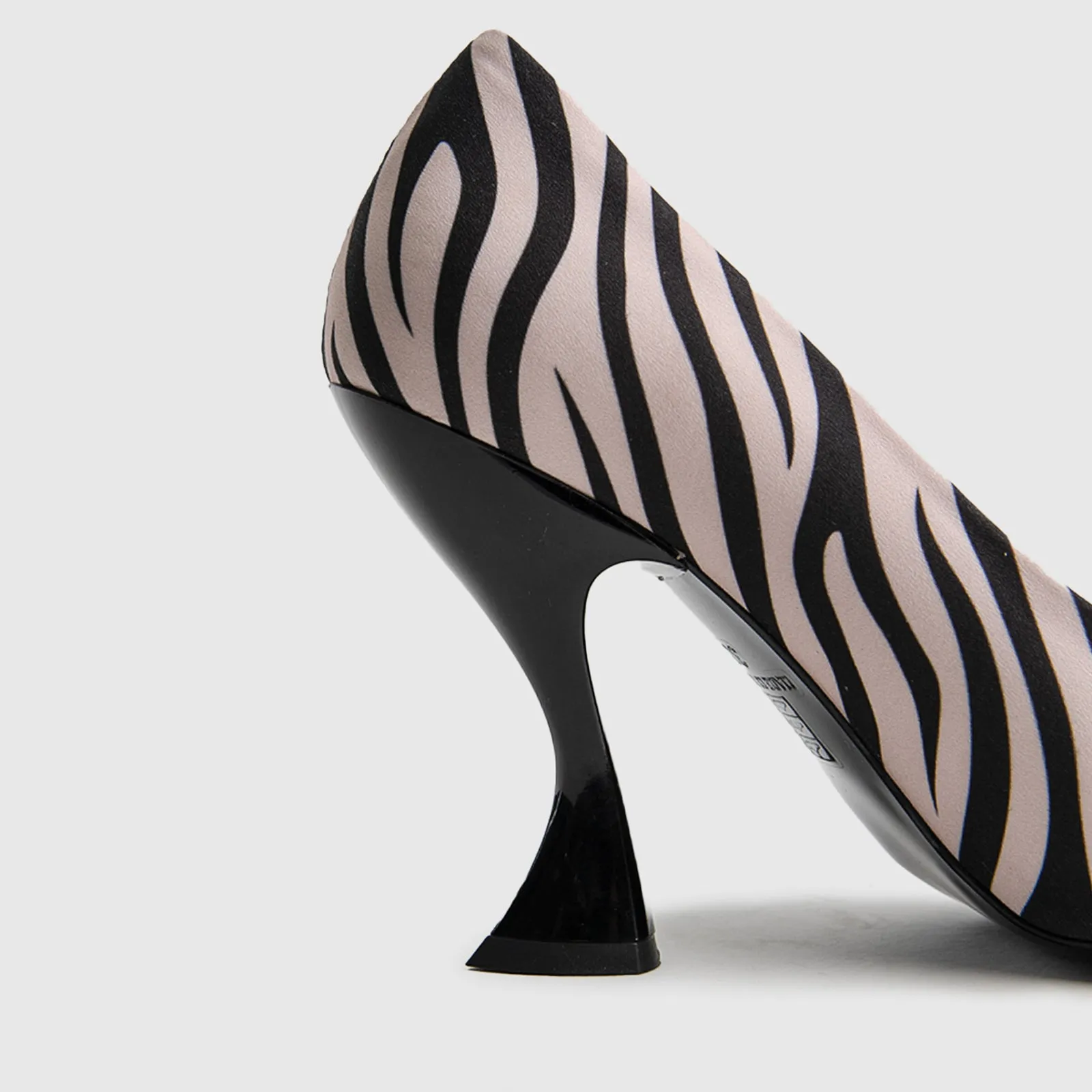 Statement Heels - S410