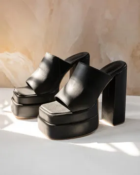 The Statement Heel Black